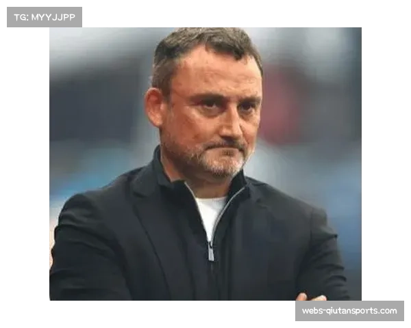 尼斯体育总监莫里斯谈遇袭事件:呼吁理性看待胜负,反对任何暴力。 尼斯体育总监莫里斯谈遇袭事件:呼吁理性看待胜负,反对任何暴力。