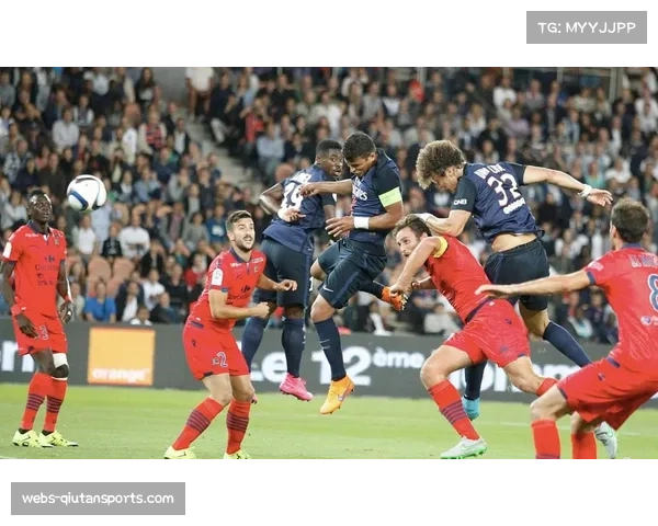 本菲卡主场逼平皇家马德里,穆里尼奥战术部署见效