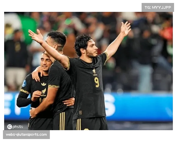 专访西班牙老将劳尔·恩特雷里奥斯：退役后的生活与对国家队未来的展望